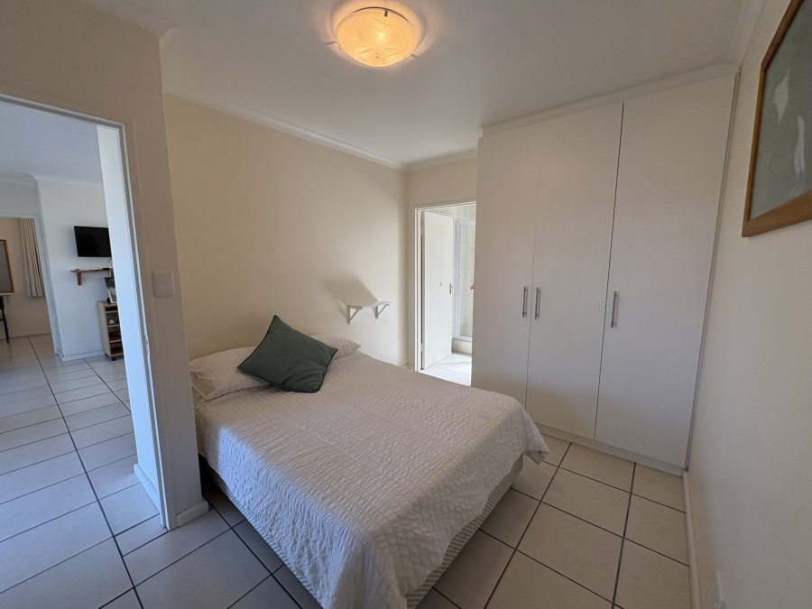 4 Bedroom Property for Sale in Pearl Bay Western Cape